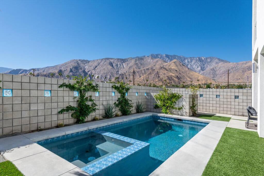 Gateway Luxury Resort Style With A Private Pool Palm Springs Exterior photo