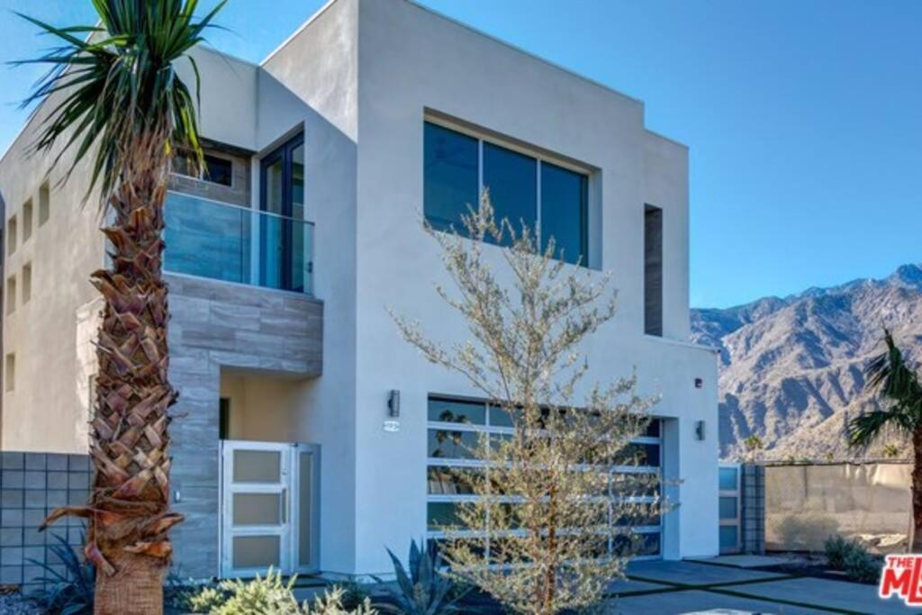 Gateway Luxury Resort Style With A Private Pool Palm Springs Exterior photo